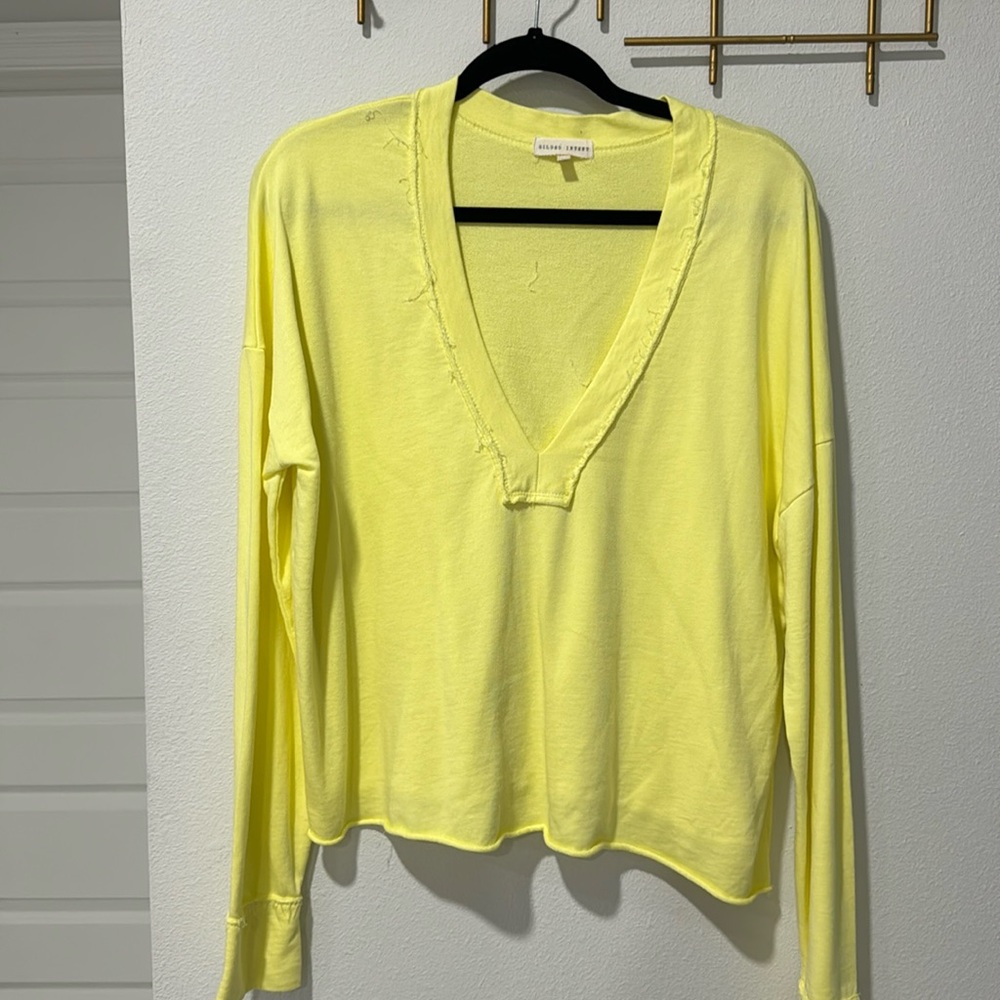NWOT Gilded Intent brand , yellow low v neck sweater , size M